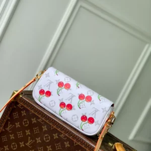 LV x TM Ivy Wallet On Chain - LH86