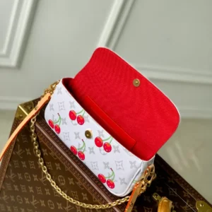 LV x TM Ivy Wallet On Chain - LH86