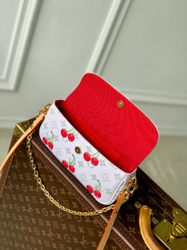 LV x TM Ivy Wallet On Chain - LH86