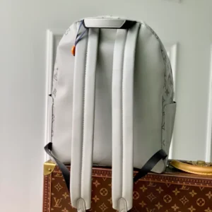 Louis Vuitton Discovery Backpack - LP43