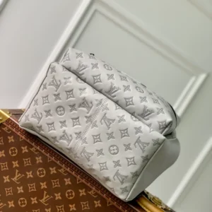 Louis Vuitton Discovery Backpack - LP43