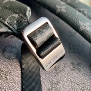 Louis Vuitton Discovery Backpack - LP44