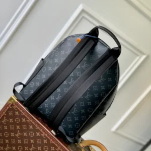 Louis Vuitton Discovery Backpack - LP48