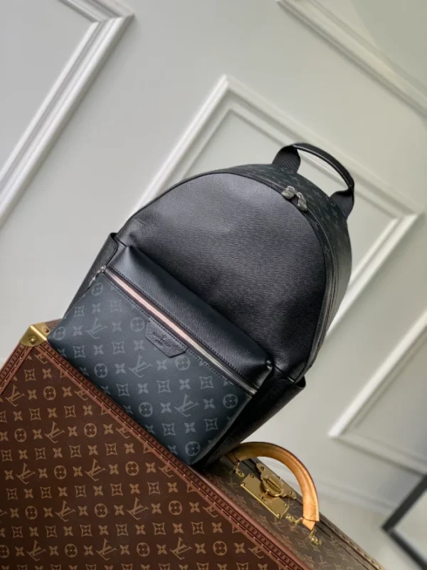 Louis Vuitton Discovery Backpack - LP48