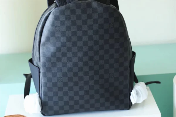 Louis Vuitton Discovery Backpack PM - LP39