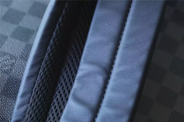 Louis Vuitton Discovery Backpack PM - LP39