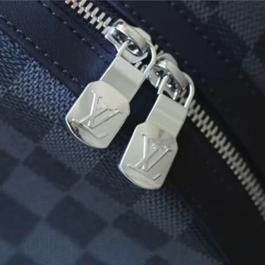 Louis Vuitton Discovery Backpack PM - LP39