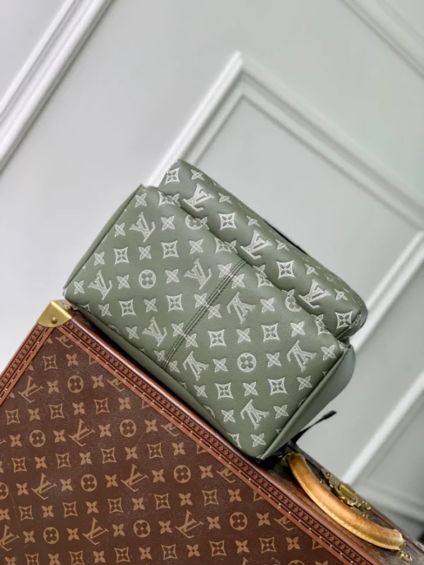 Louis Vuitton Discovery Backpack PM - LP45