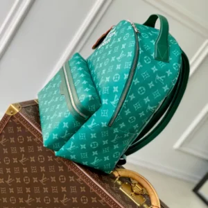 Louis Vuitton Discovery Backpack PM - LP46
