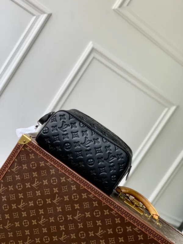 Louis Vuitton Dopp Kit Black - LCP035