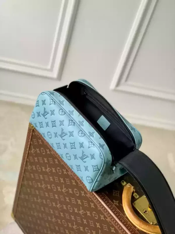 Louis Vuitton Dopp Kit - LCP033