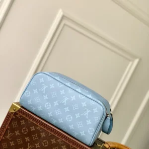 Louis Vuitton Dopp Kit - LCP036