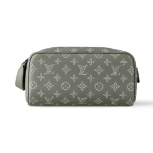 Louis Vuitton Dopp Kit - LCP037