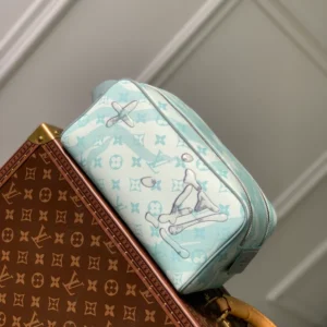 Louis Vuitton Dopp Kit - LCP041