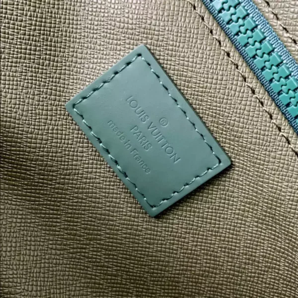 Louis Vuitton Dopp Kit - LCP042