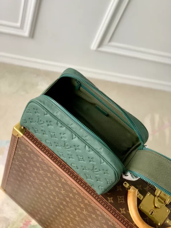 Louis Vuitton Dopp Kit - LCP042