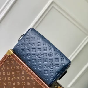 Louis Vuitton Dopp Kit Navy Blue - LCP034