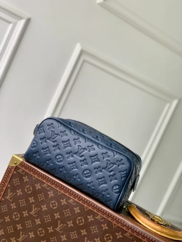 Louis Vuitton Dopp Kit Navy Blue - LCP034
