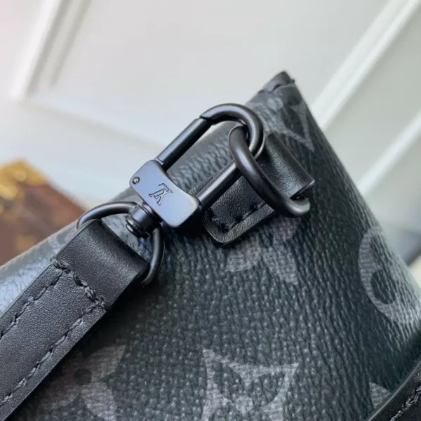 Louis Vuitton Envelope Pouchs - LCP054