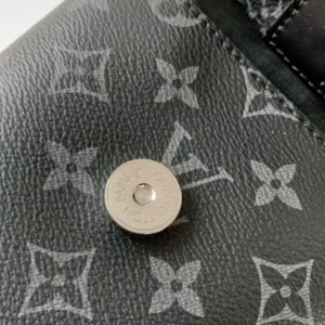 Louis Vuitton Envelope Pouchs - LCP054
