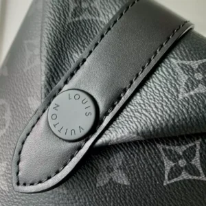 Louis Vuitton Envelope Pouchs - LCP054