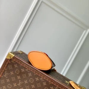 Louis Vuitton Envelope Pouchs - LCP055