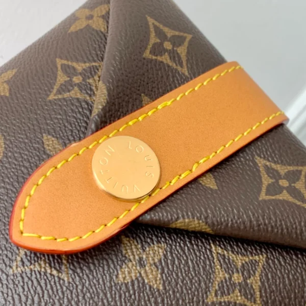 Louis Vuitton Envelope Pouchs - LCP055