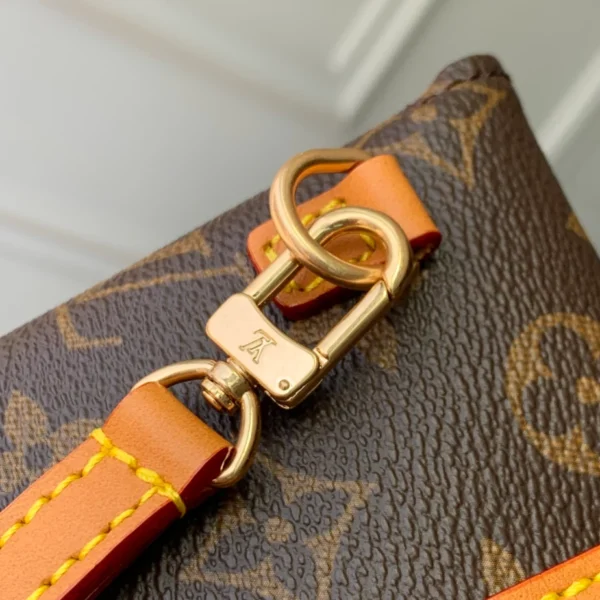 Louis Vuitton Envelope Pouchs - LCP055
