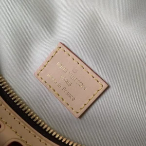 Louis Vuitton High Rise Monogram - LH96
