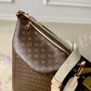 Louis Vuitton High Rise Monogram - LH96