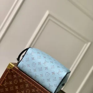 Louis Vuitton Locker Dopp Kit - LCP030