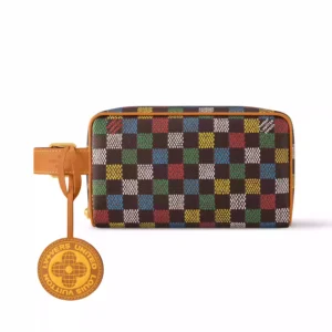 Louis Vuitton Locker Dopp Kit - LCP044