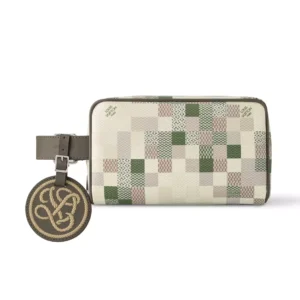 Louis Vuitton Locker Dopp Kit - LCP045