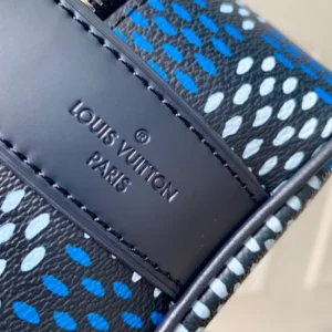 Louis Vuitton Locker Dopp Kit - LCP046