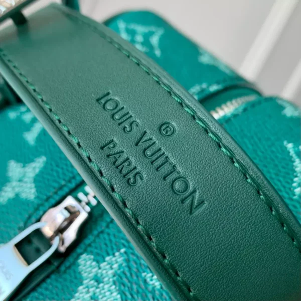 Louis Vuitton Locker Dopp Kit - LCP047