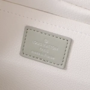 Louis Vuitton Locker Dopp Kit - LCP049