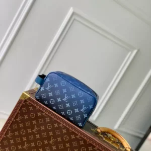 Louis Vuitton Locker Dopp Kit - LCP050