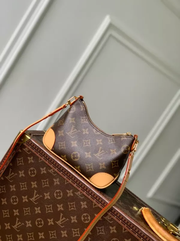 Louis Vuitton Nano Boulogne - LH83