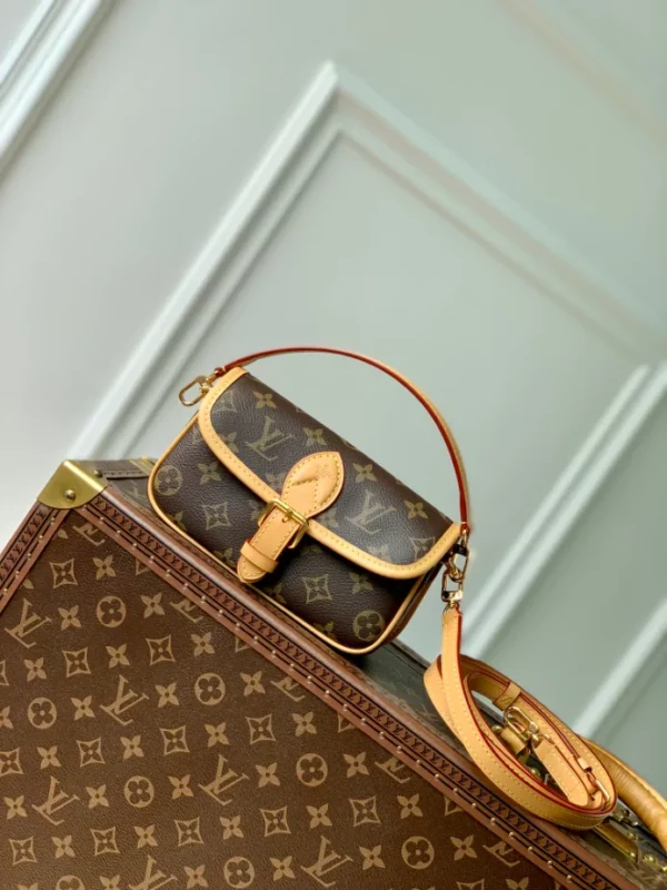 Louis Vuitton Nano Diane Bag - LH109