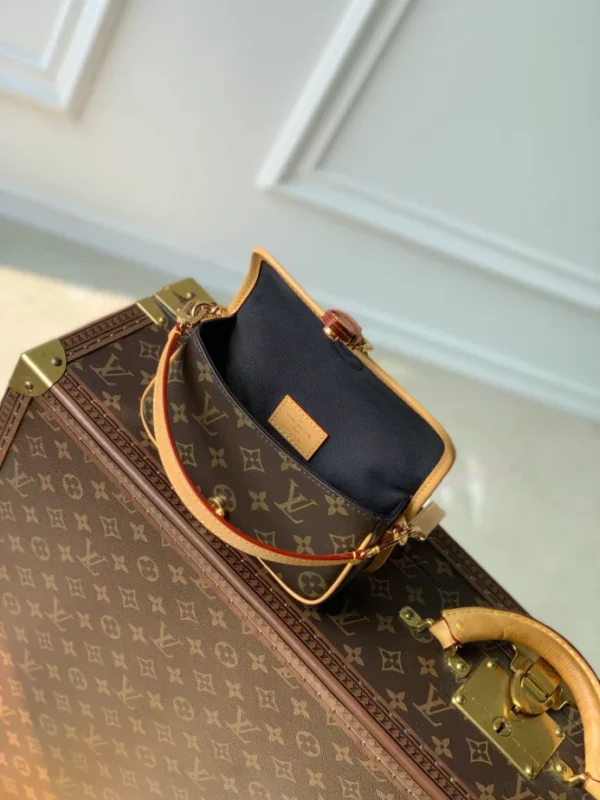 Louis Vuitton Nano Diane Bag - LH109