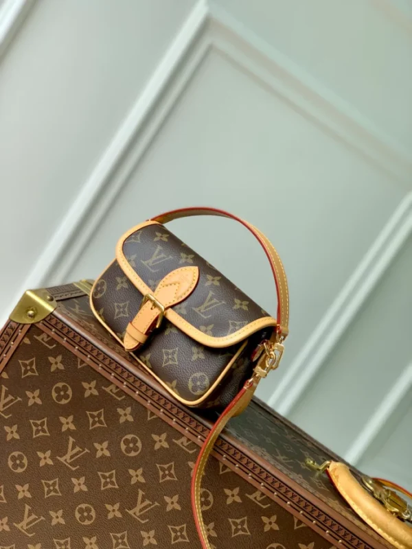 Louis Vuitton Nano Diane Bag - LH109