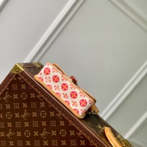 Louis Vuitton Nano Diane Bag - LH110