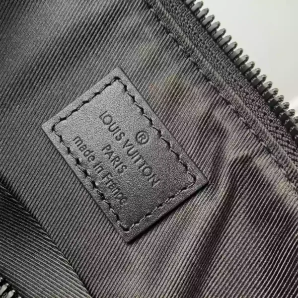 Louis Vuitton Pochette Accessoire XL Black - LMB03