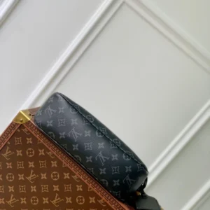 Louis Vuitton Pochette Accessoire XL Black - LMB03