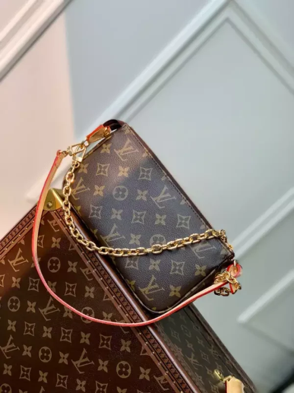 Louis Vuitton Pochette Accessoires - LH84