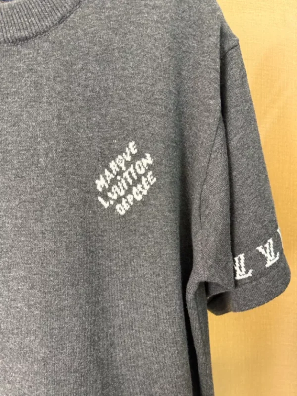 Louis Vuitton Signature Short-Sleeved Cotton Crewneck - LT125