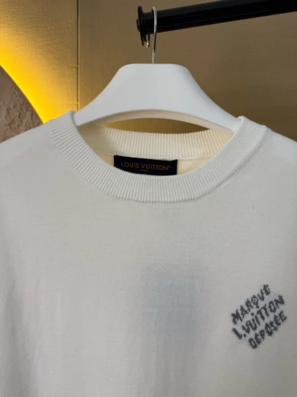 Louis Vuitton Signature Short-Sleeved Cotton Crewneck - LT126