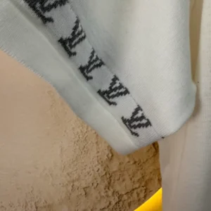 Louis Vuitton Signature Short-Sleeved Cotton Crewneck - LT126