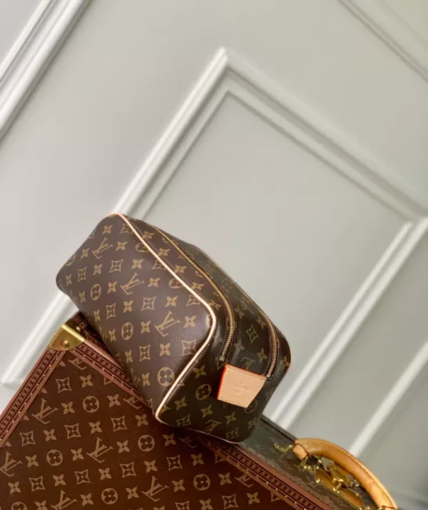 Louis Vuitton Toilet Dopp Kit Pouch - LCP040