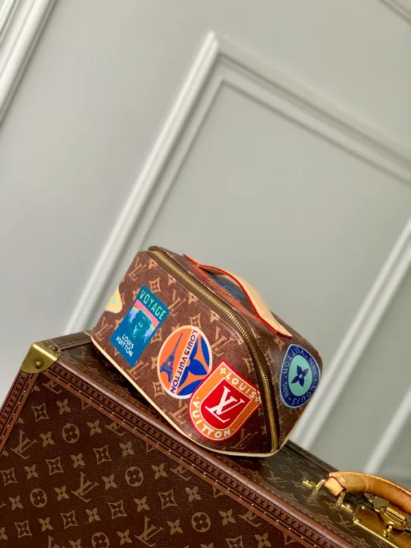 Louis Vuitton Toiletry Bag 2 compartments - LCP031